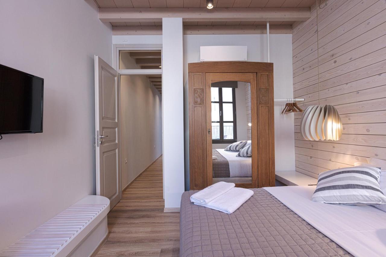 V77 Seafront Suites Rethymno  Luaran gambar