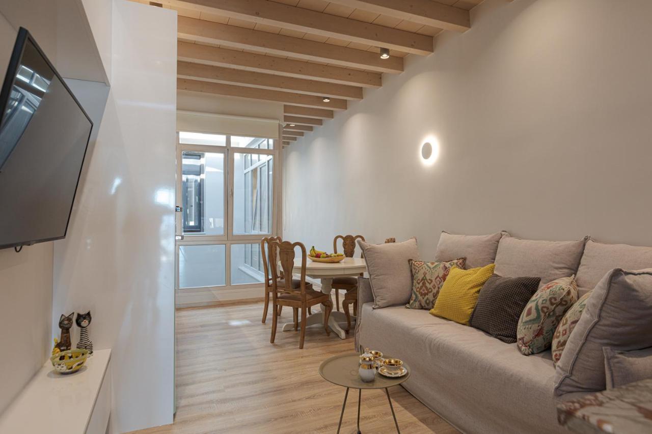V77 Seafront Suites Rethymno  Luaran gambar