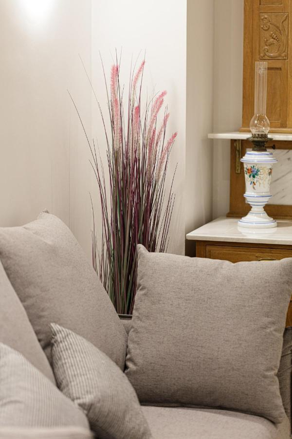 V77 Seafront Suites Rethymno  Luaran gambar